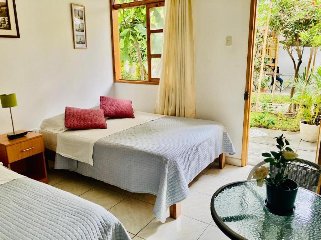 فندق Garden House إِكا المظهر الخارجي الصورة